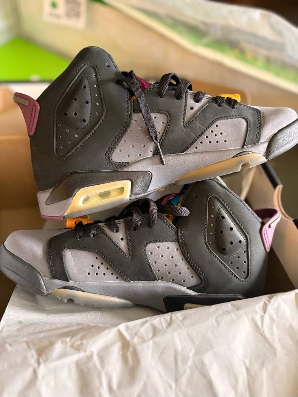 Air Jordan 6 Retro Bordeaux GS 7Y – Worn Once – Original Box